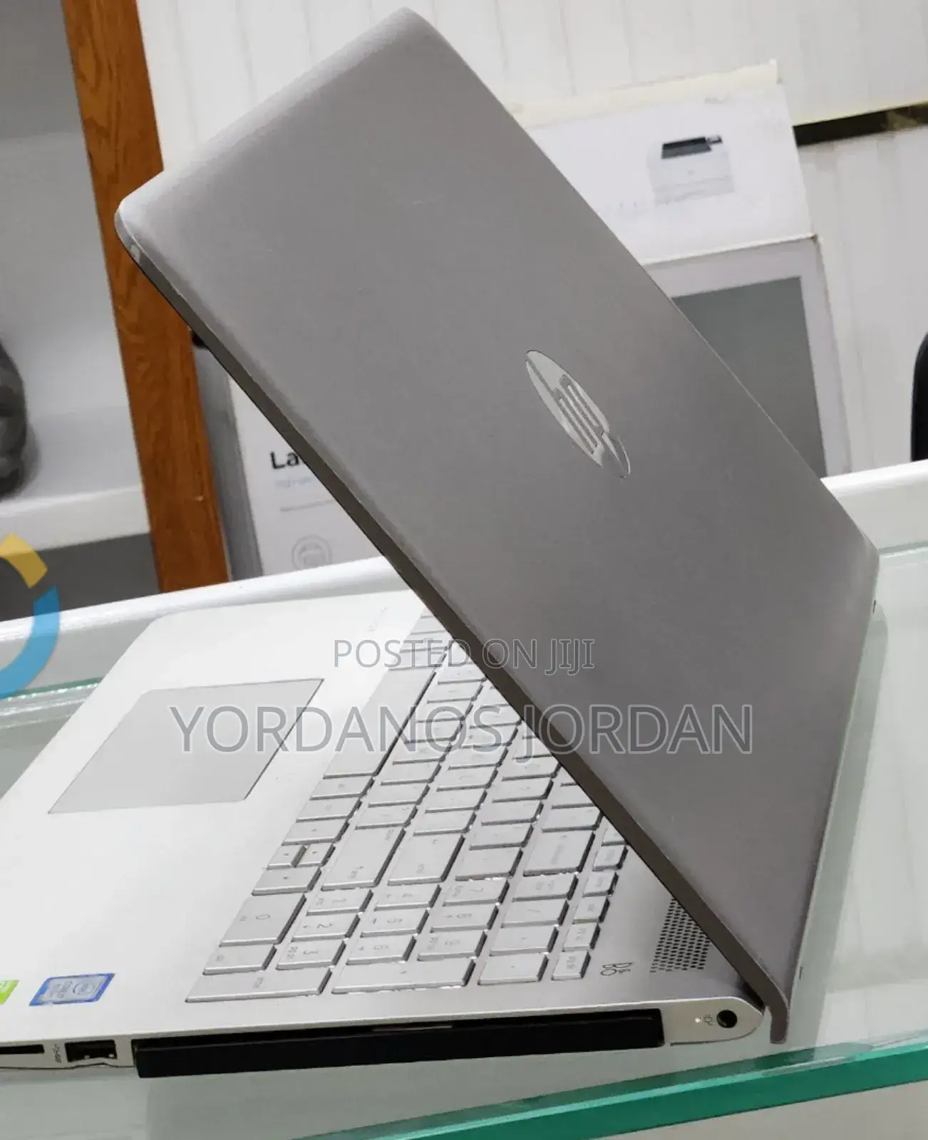 New Laptop HP Pavilion 15 8GB Intel Core i7 SSD 512GB