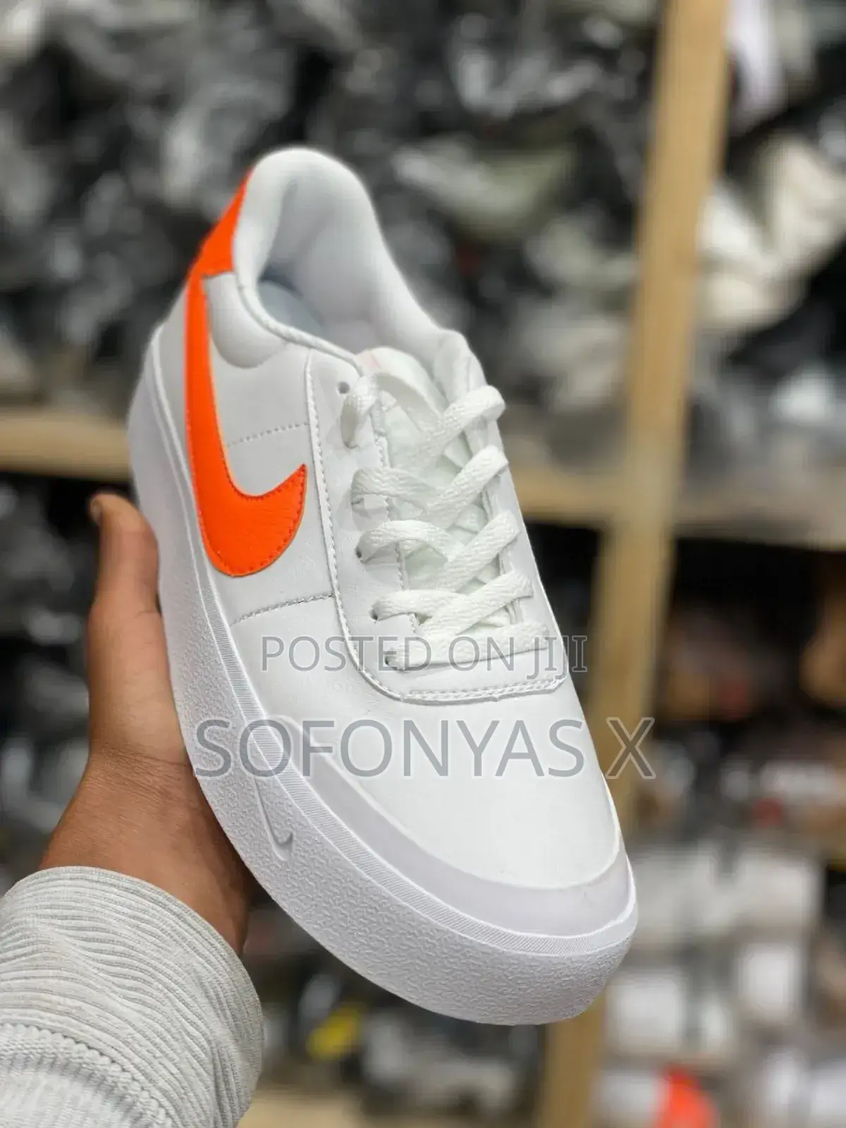 Nike Court Shot