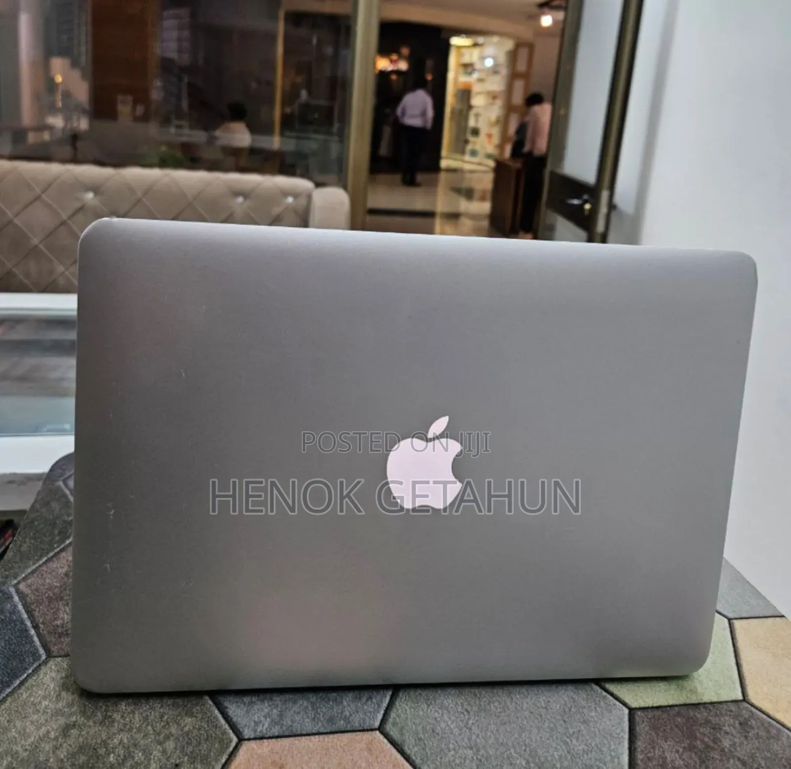 New Laptop Apple MacBook Air 2017 8GB Intel Core i5 SSD 256GB