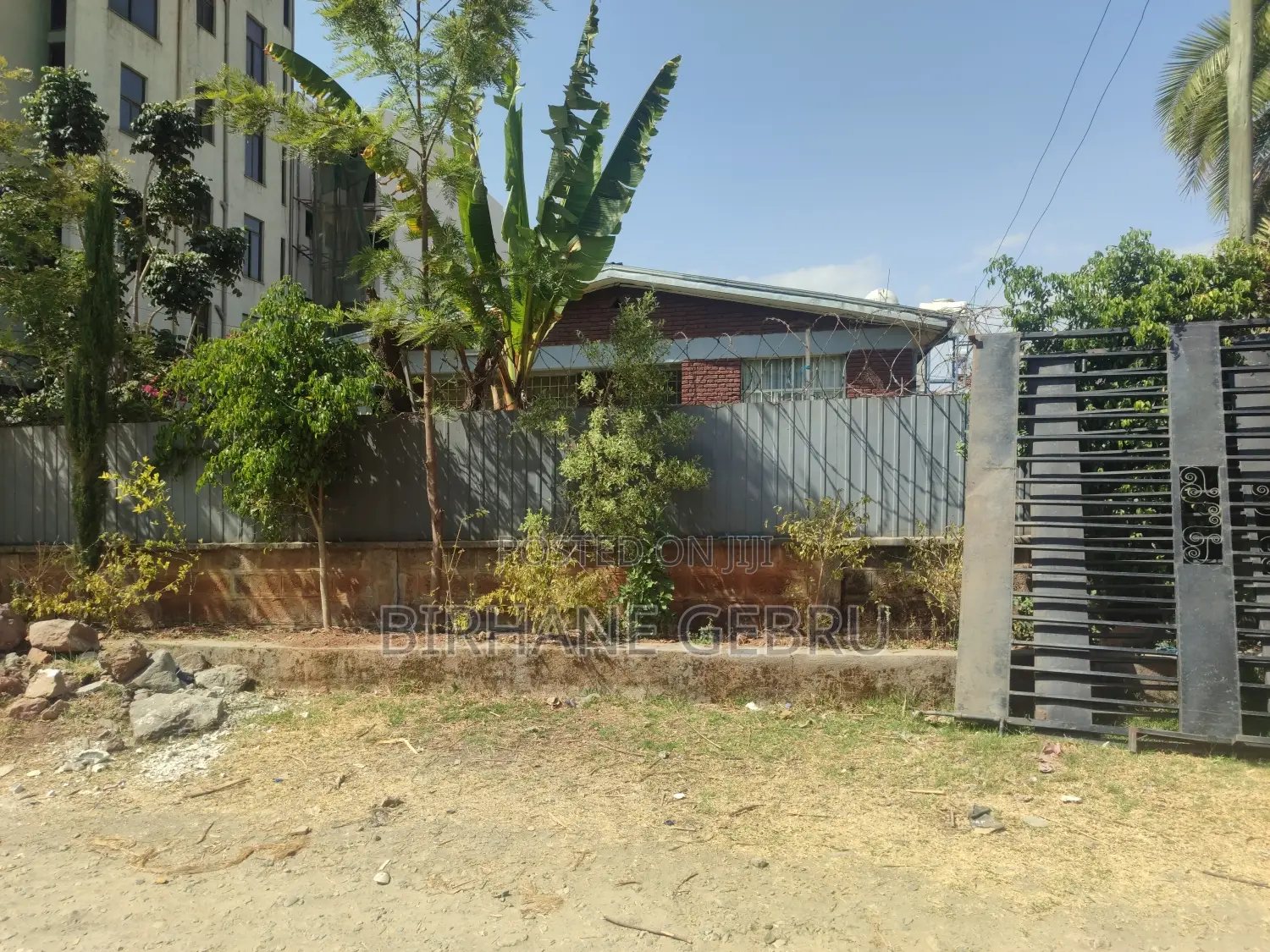 5bdrm House in G+1 House, Bole for sale