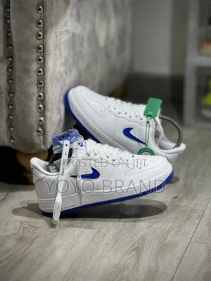 Nike Air Force 1low’Clour of the Month’White/Blue Hyper Royal Sneaker