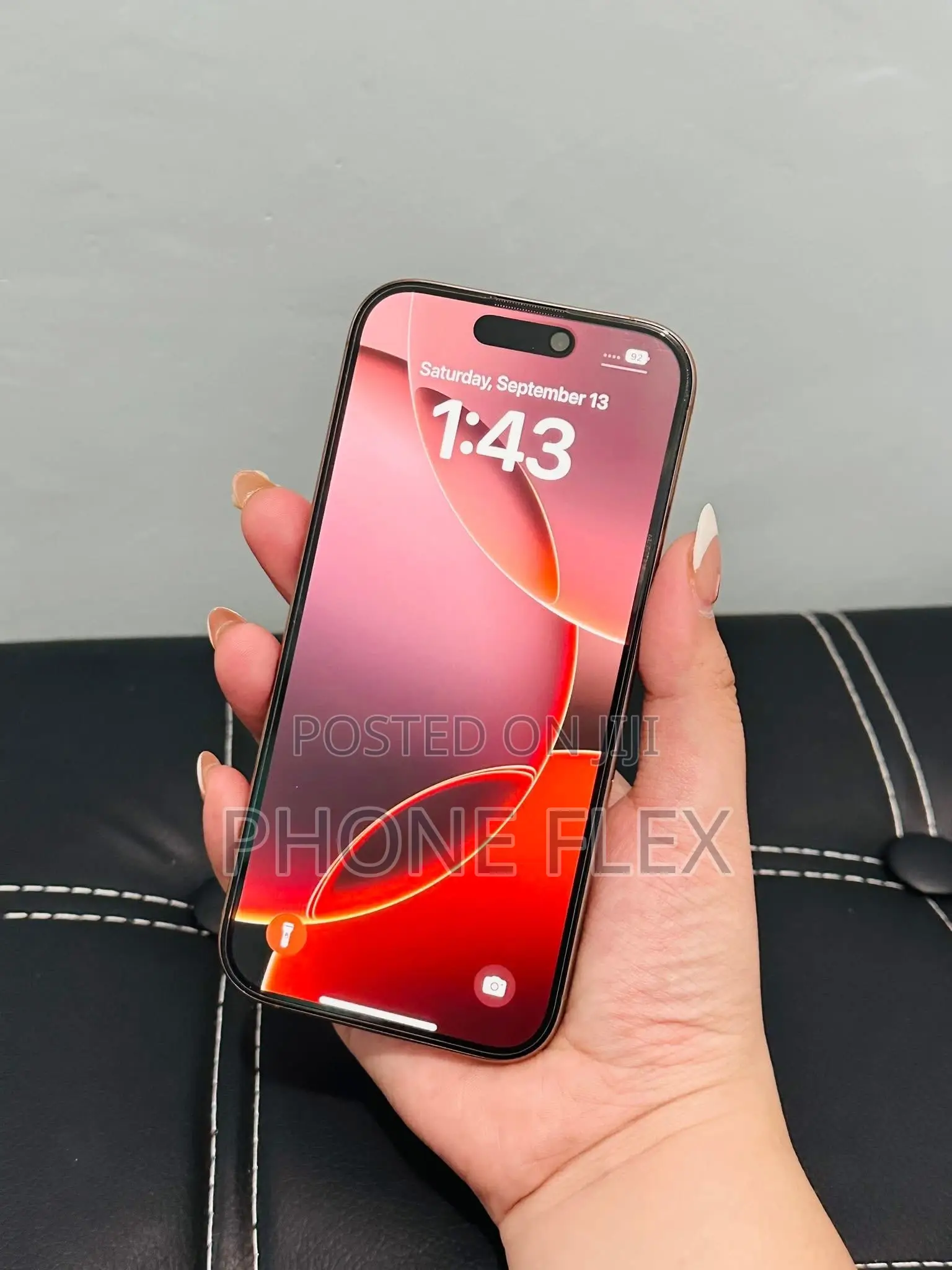 Apple iPhone 16 Pro 128 GB Gray