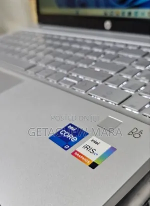 New Laptop HP Pavilion 15 8GB Intel Core i7 SSD 512GB