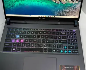 New Laptop MSI Vector 16 HX AI A2XWIG 32GB Intel Core Ultra 7 SSD 512GB