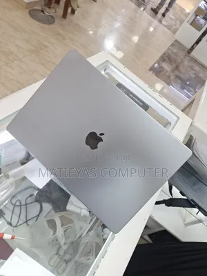 New Laptop Apple MacBook Pro 2021 M1 Max 64GB Apple M1 Max SSD 1T