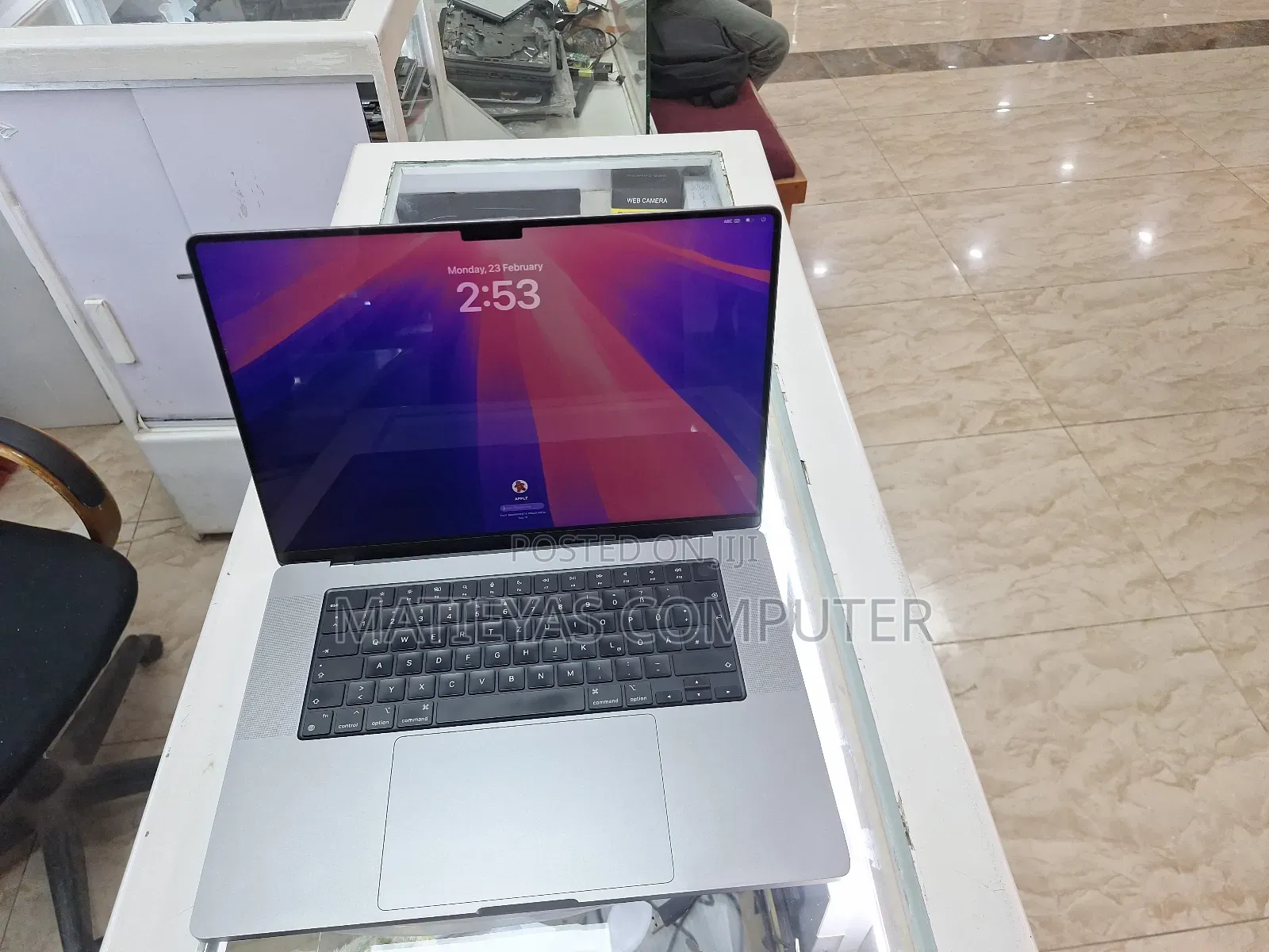 New Laptop Apple MacBook Pro 2021 M1 Max 64GB Apple M1 Max SSD 1T