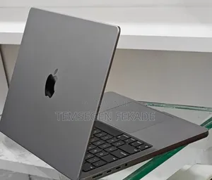 New Laptop Apple MacBook Pro 2023 M3 14-inch 8GB Apple M3 Pro SSD 512GB