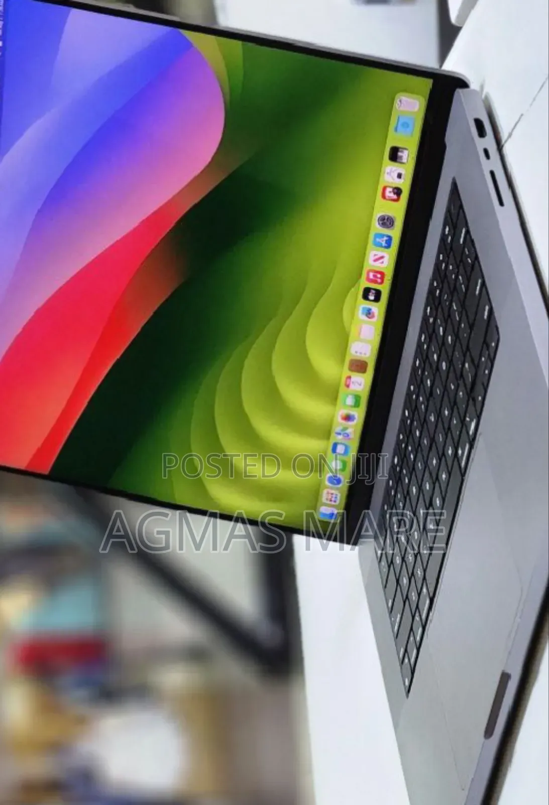 New Laptop Apple MacBook Pro 2021 M1 64GB Apple M1 Max SSD 1T