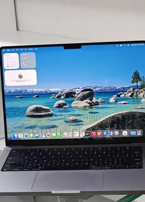 New Laptop Apple MacBook Pro 2024 M3 14-inch 8GB Apple M3 Pro SSD 512GB