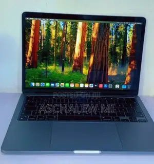 New Laptop Apple MacBook Pro M1 8GB Apple M1 SSD 256GB