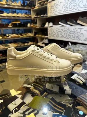Zara White High Master Quality Flat Shoes For Men (Free Delivery)