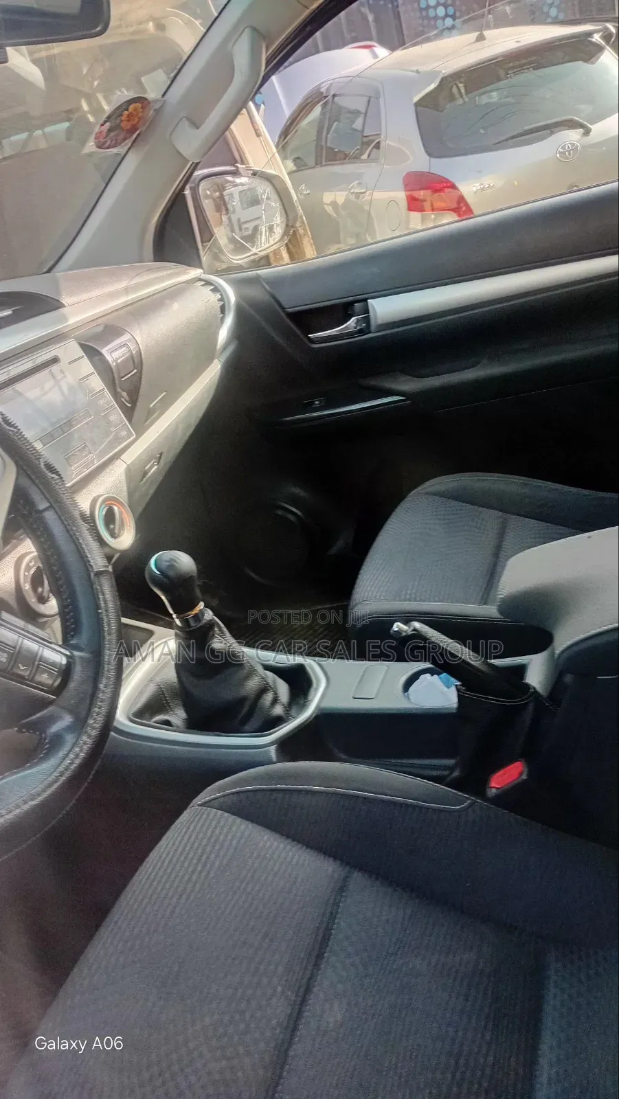 Toyota Hilux 2017 White