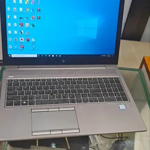 New Laptop HP ZBook Studio G5 16GB Intel Core i5 SSD 512GB
