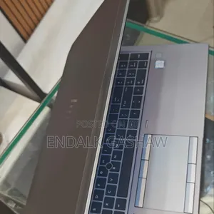 New Laptop HP ZBook Studio G5 16GB Intel Core i5 SSD 512GB