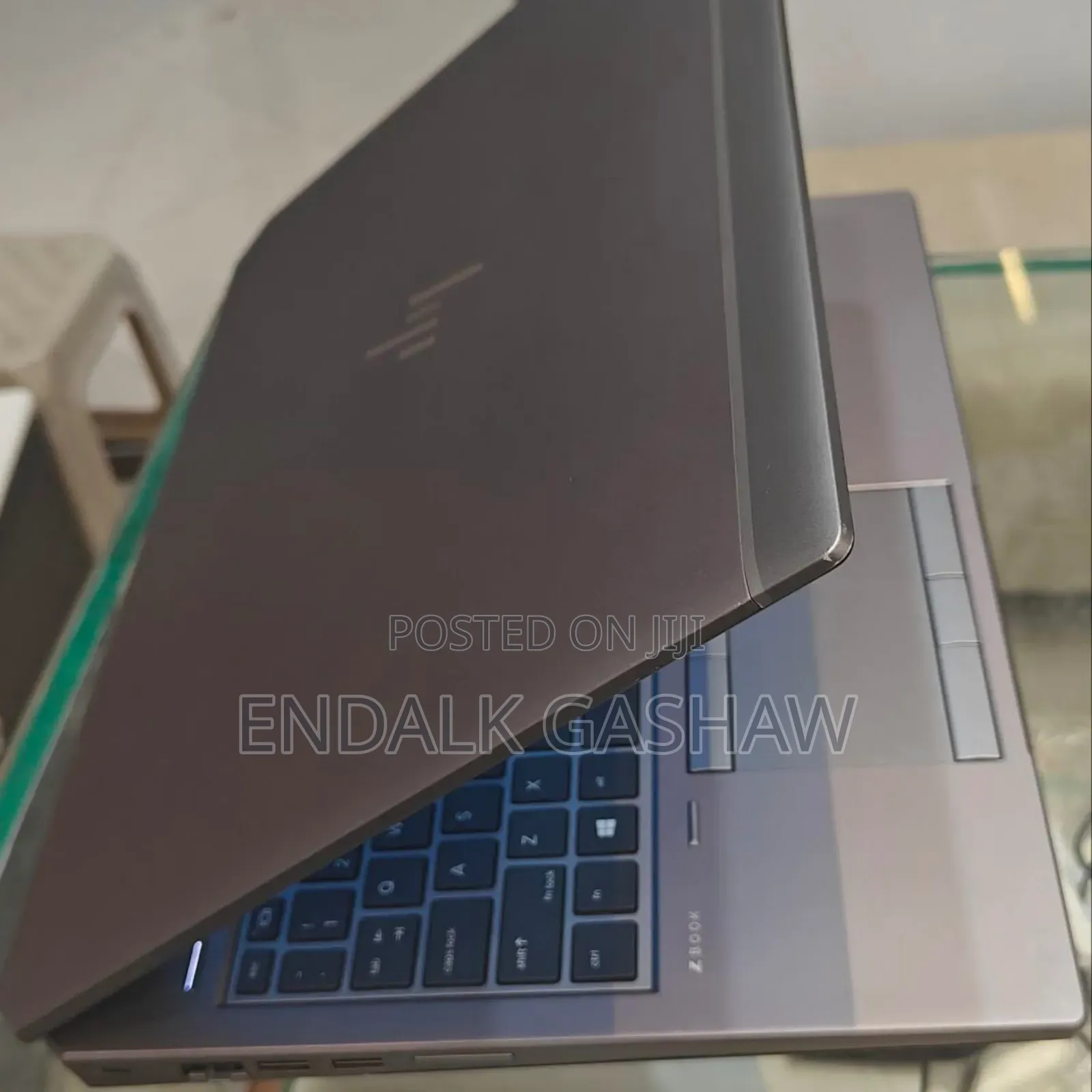New Laptop HP ZBook Studio G5 16GB Intel Core i5 SSD 512GB