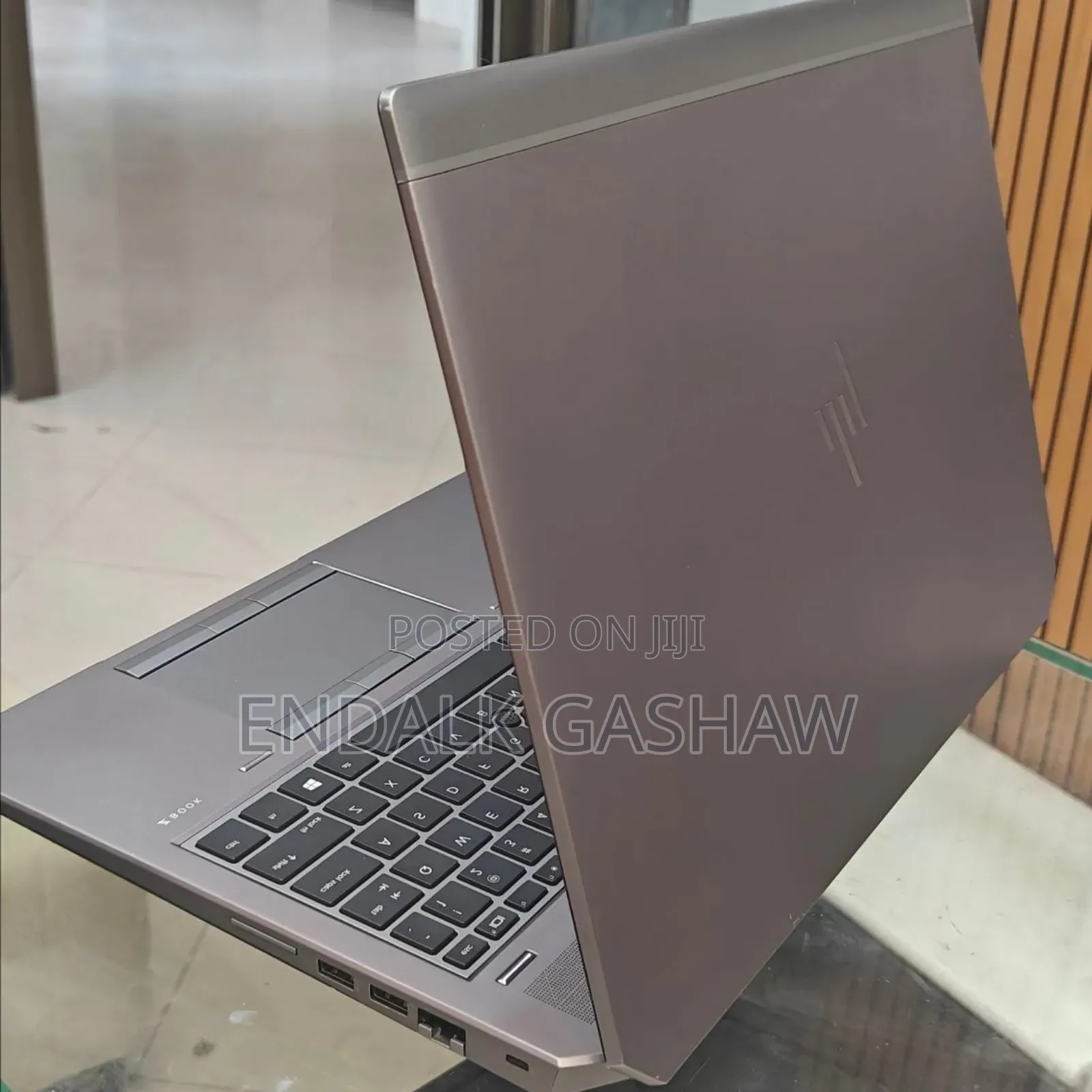New Laptop HP ZBook Studio G5 16GB Intel Core i5 SSD 512GB