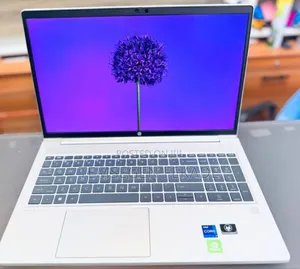 New Laptop HP ProBook 450 G9 16GB Intel Core i7 SSD 512GB