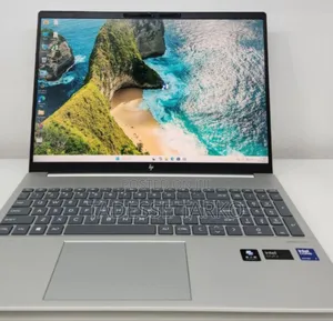 New Laptop HP Pavilion 15 16GB Intel Core Ultra 7 SSD 1T