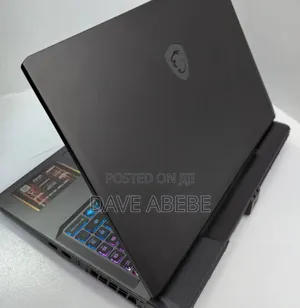 New Laptop MSI Vector 16 HX AI A2XWIG 32GB Intel Core Ultra 7 SSD 512GB