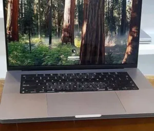 New Laptop Apple MacBook Pro 2021 M1 16GB Apple M1 Pro SSD 1T