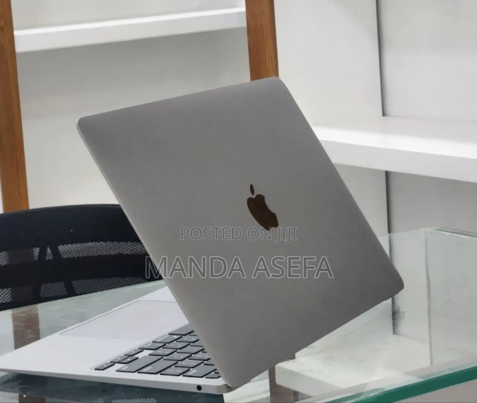 New Laptop Apple MacBook Air 2020 M1 16GB Apple M1 SSD 512GB