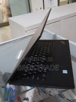 New Laptop Lenovo ThinkPad X1 Carbon 8GB Intel Core i5 SSD 512GB