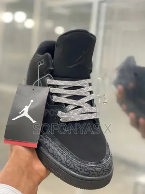 Air Jordan 3 Retro "Black Cat"