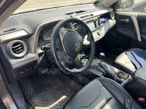 Toyota RAV4 2015 Brown