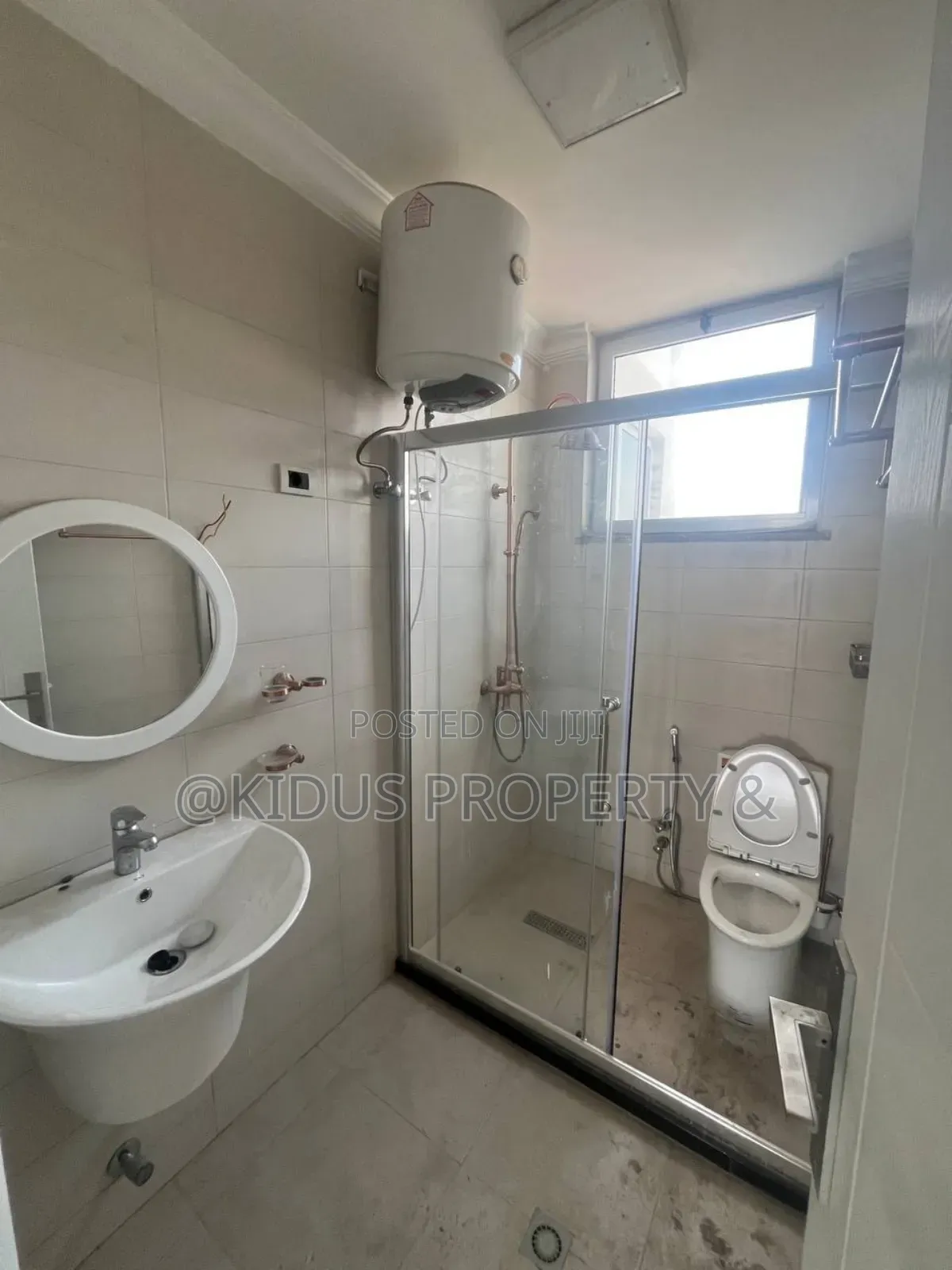 Furnished 3bdrm Apartment in Africa Union (Au), Lideta for rent