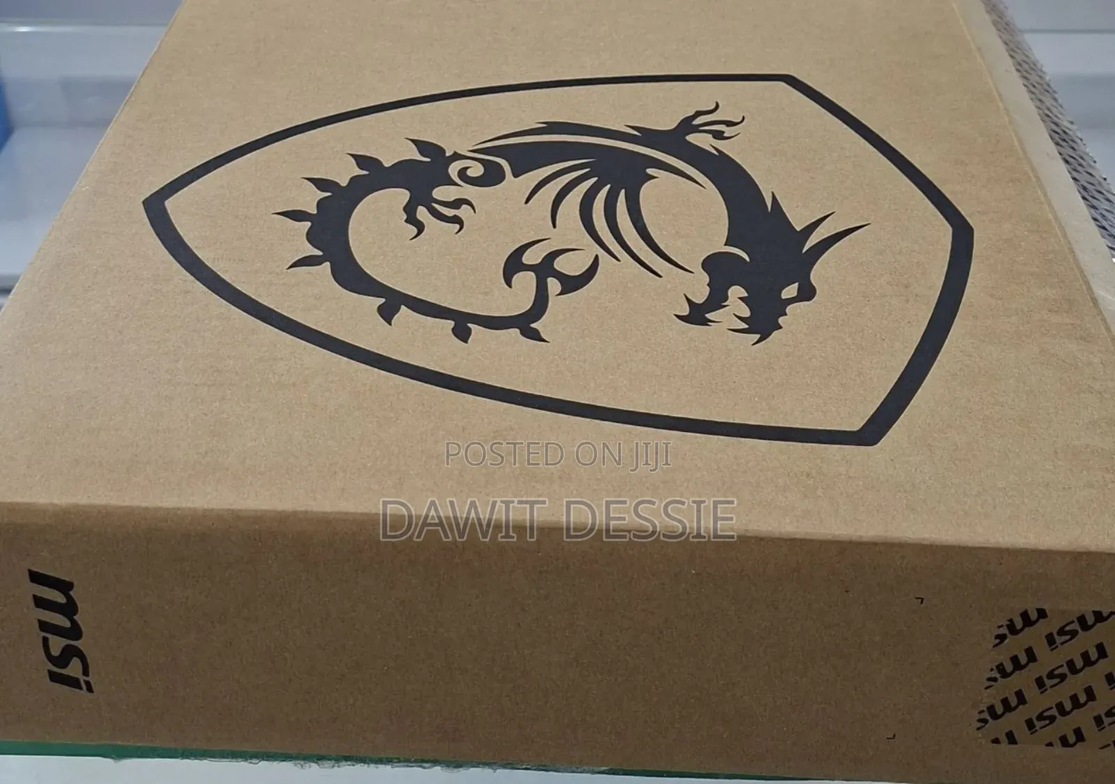New Laptop MSI Cyborg 15 16GB Intel Core i7 SSD 1T