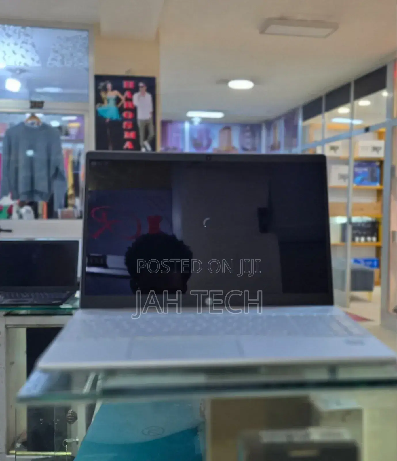 New Laptop HP Pavilion 15 12GB Intel Core i5 HDD 1T