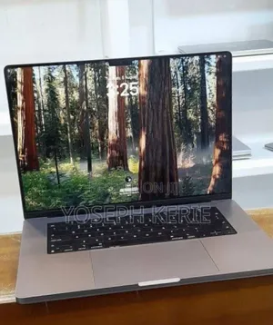 New Laptop Apple MacBook Pro M1 32GB Apple M1 Pro SSD 512GB