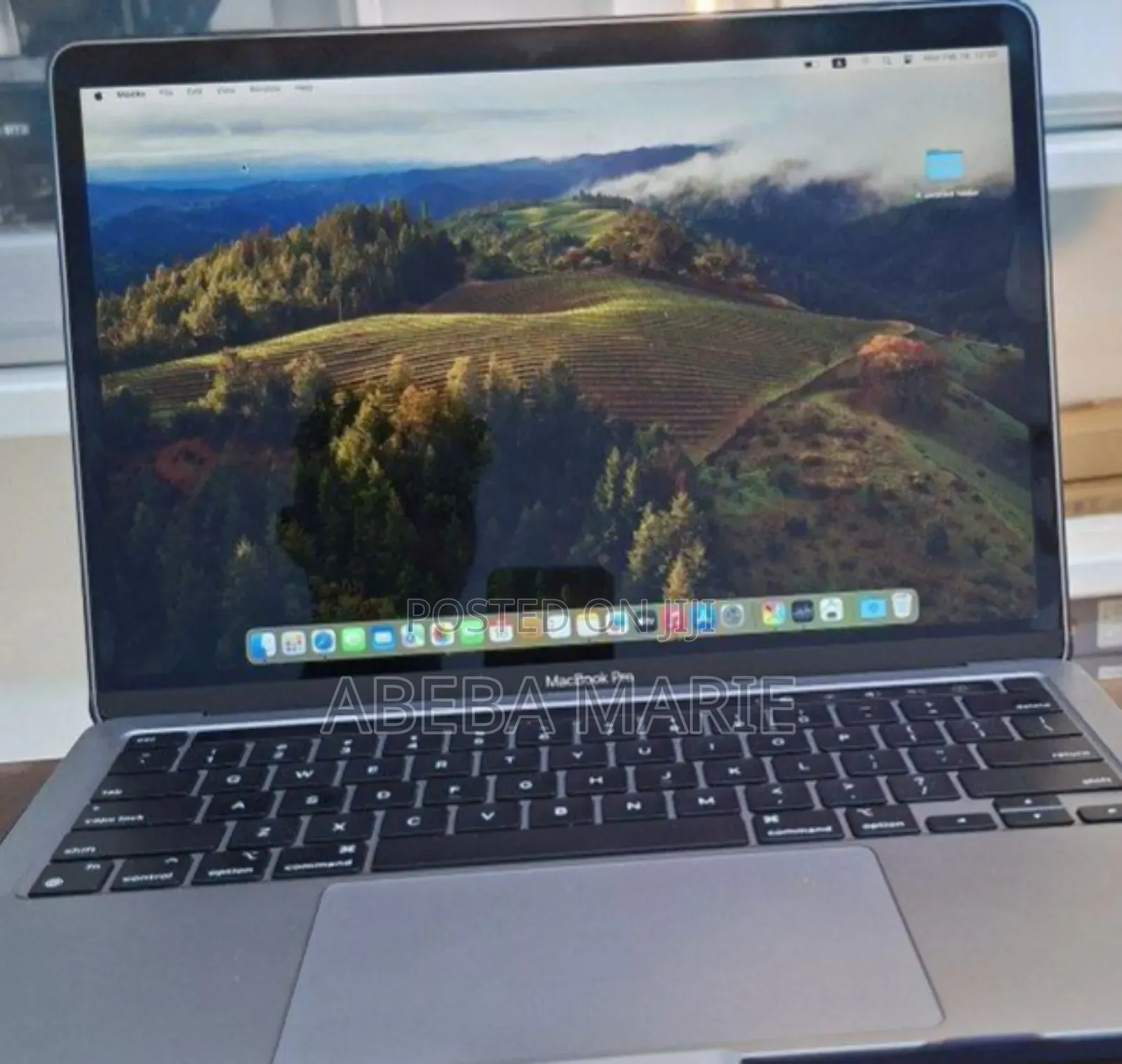 New Laptop Apple MacBook Pro M1 8GB Apple M1 Pro SSD 512GB