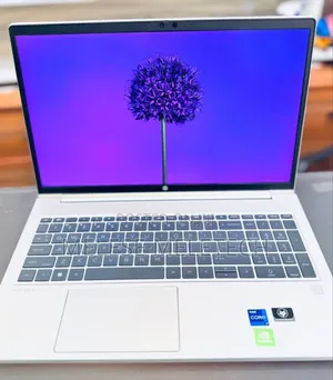 New Laptop HP ProBook 450 G9 16GB Intel Core i7 SSD 512GB