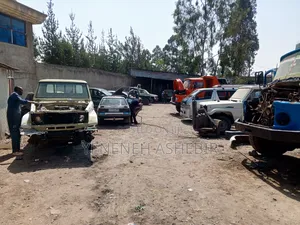 Auto Garage
