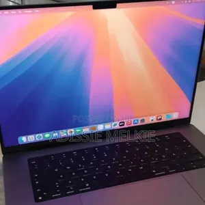 New Laptop Apple MacBook Pro 2021 M1 64GB Apple M1 Pro SSD 1T