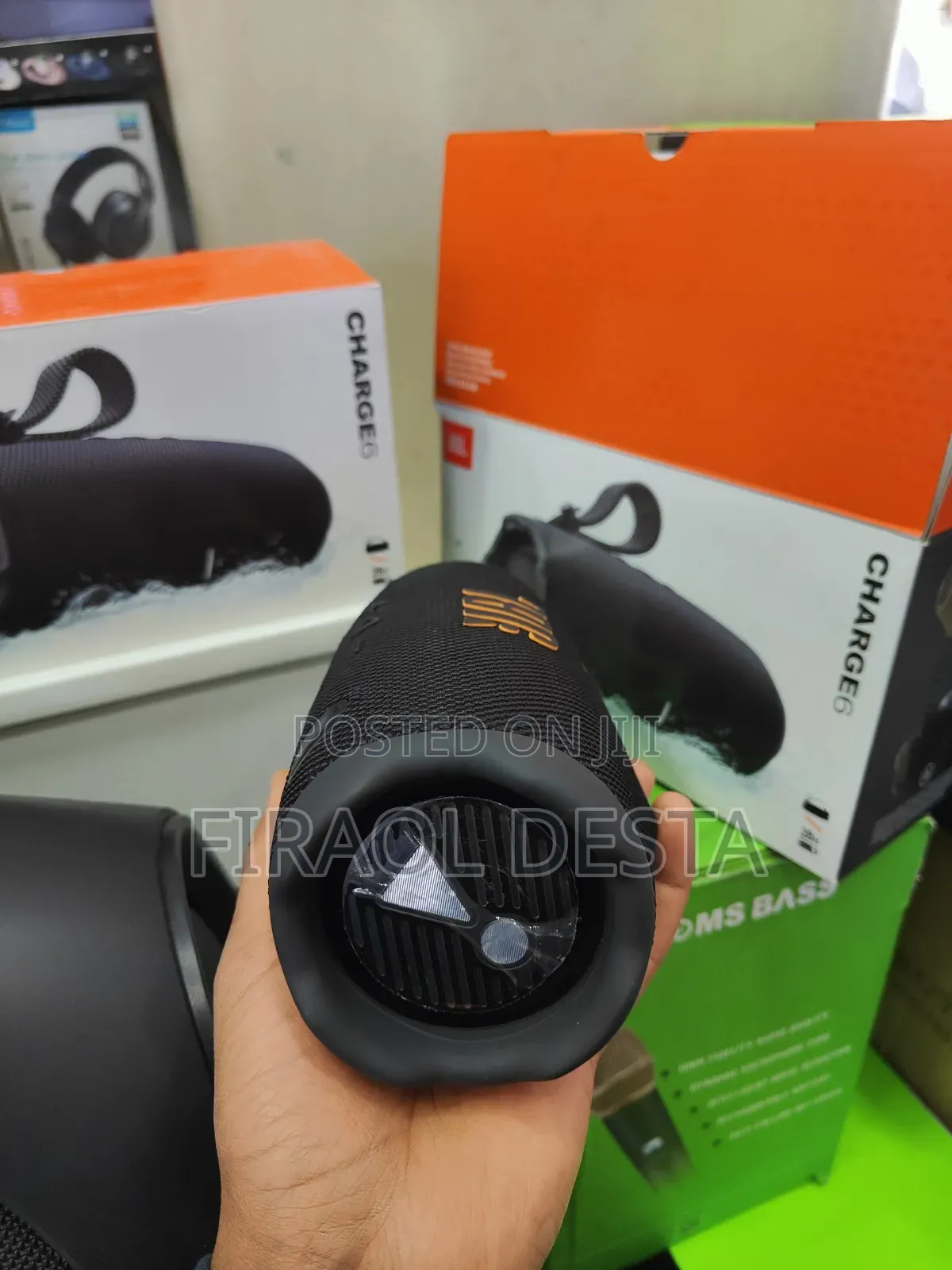 JBL Charge 6