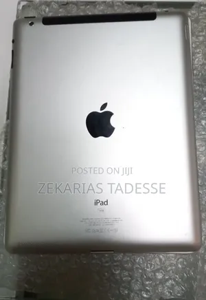 New Apple iPad 2 Wi-Fi 16 GB Silver