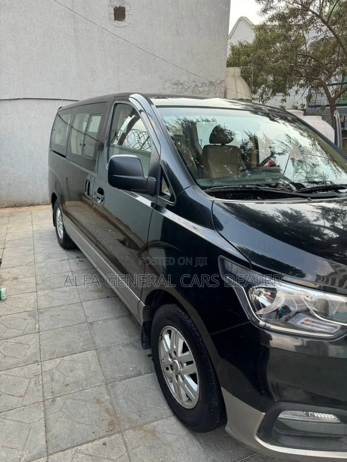 Hyundai H1 2021 Black