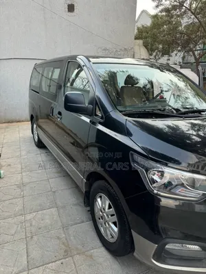 Hyundai H1 2021 Black
