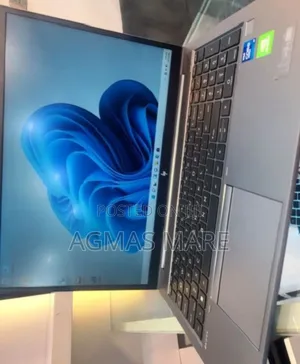 New Laptop HP ZBook 15 16GB Intel Core i7 SSD 512GB