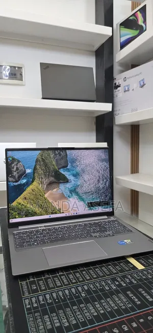 New Laptop Lenovo ThinkBook 15 16GB Intel Core i5 SSD 512GB
