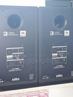 JBL Lsr308 Powered Studio Monitor