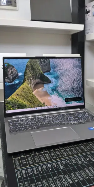New Laptop Lenovo ThinkBook 15 16GB Intel Core i5 SSD 512GB