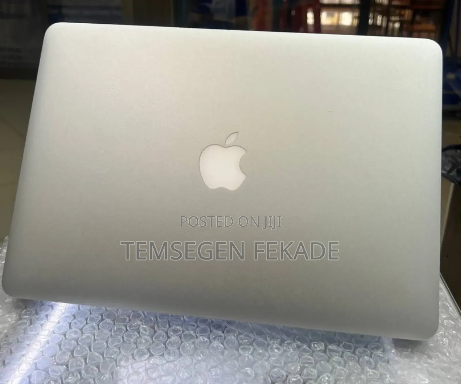New Laptop Apple MacBook Air 2014 8GB Intel Core i7 SSD 128GB