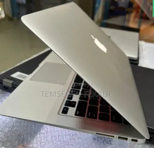 New Laptop Apple MacBook Air 2014 8GB Intel Core i7 SSD 128GB