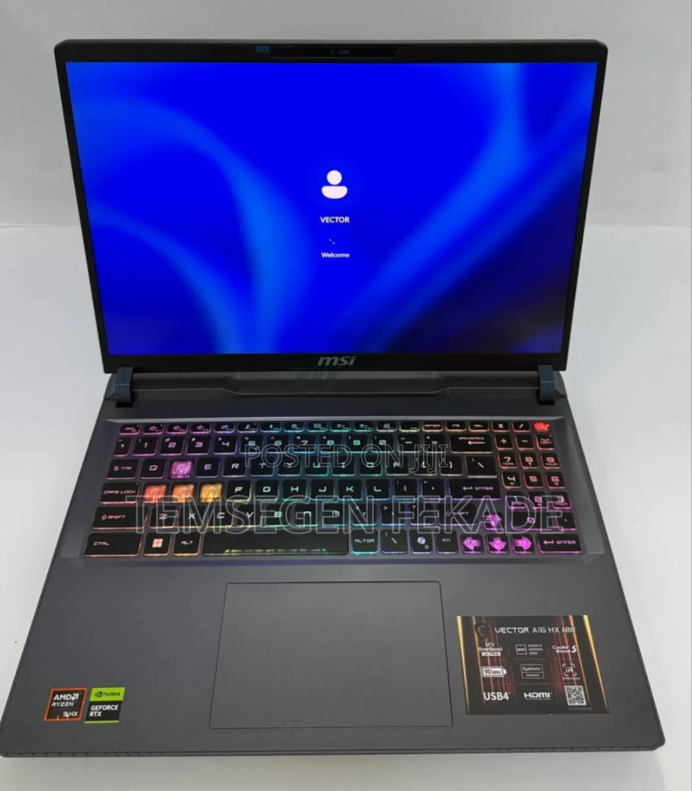 New Laptop MSI Vector 16 HX AI A2XWIG 16GB Intel Core i9 SSD 1T