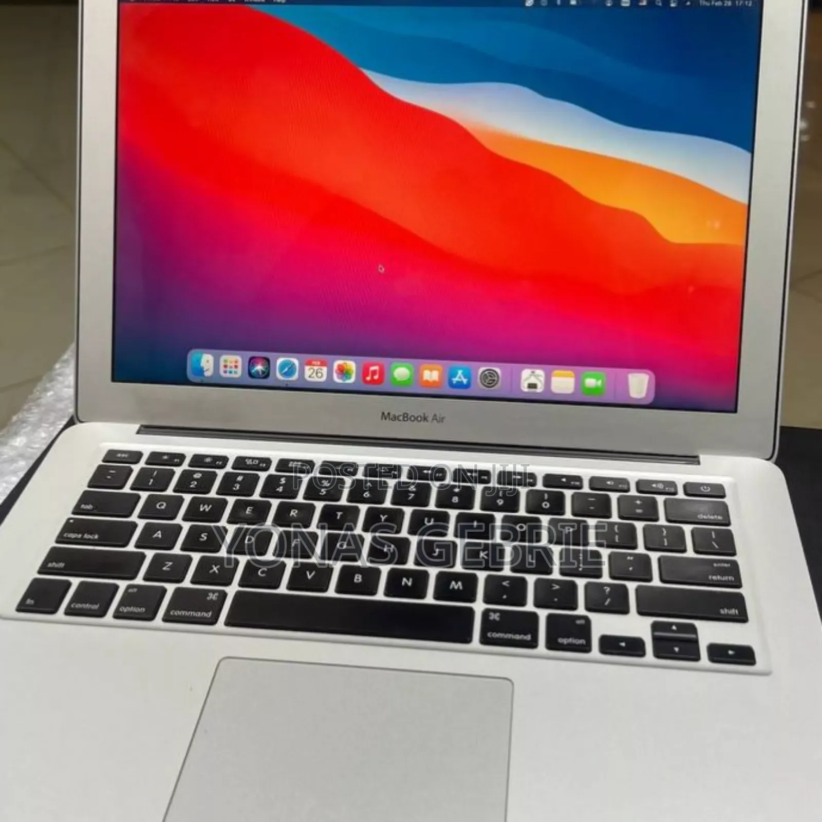 New Laptop Apple MacBook Air 2014 4GB Intel Core i5 SSD 128GB