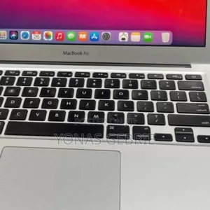 New Laptop Apple MacBook Air 2014 4GB Intel Core i5 SSD 128GB