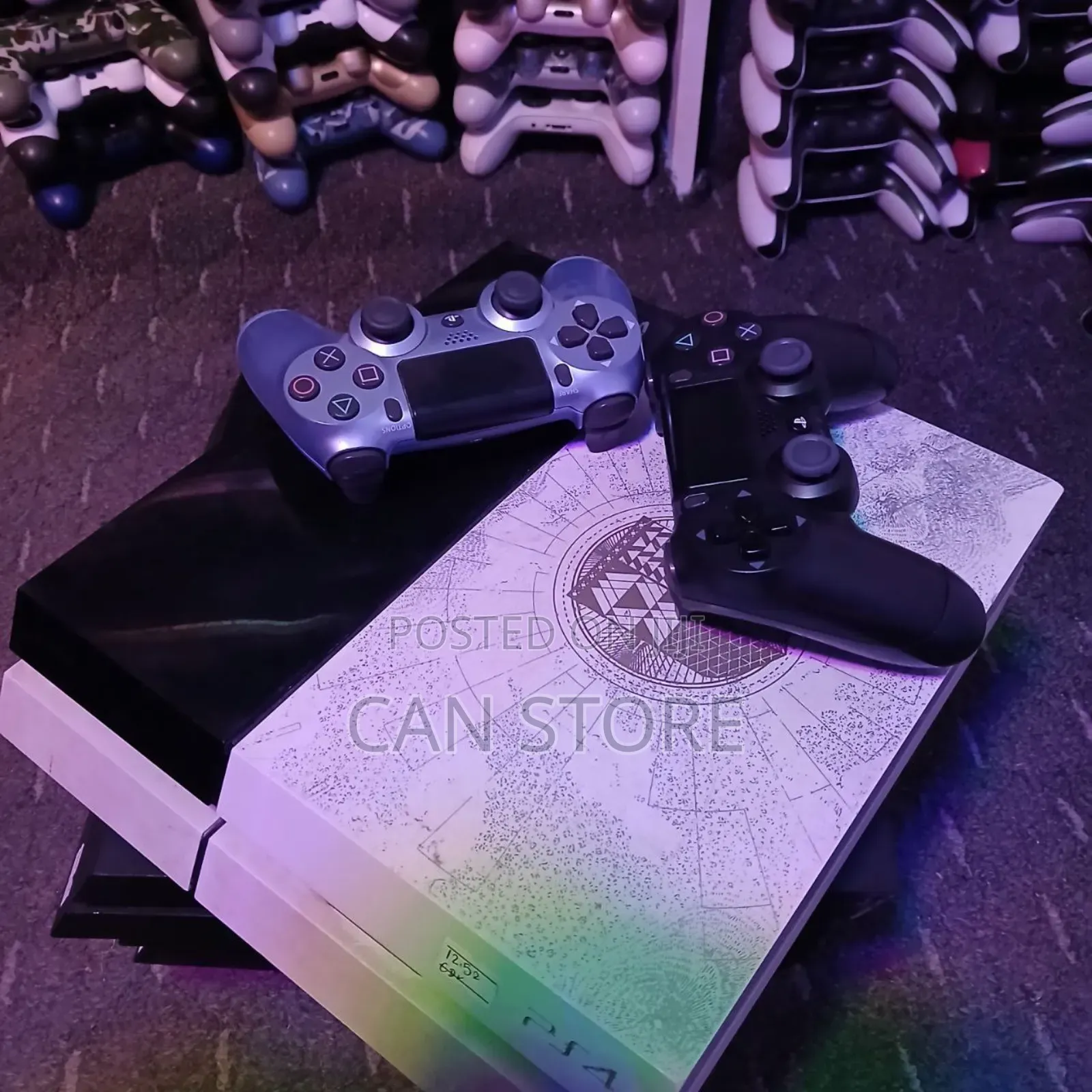 Playstation 4fat With 2joystick 5games እኛ ጋር ሁሉንም አይነት Ps ማግኘት ይችላሉ